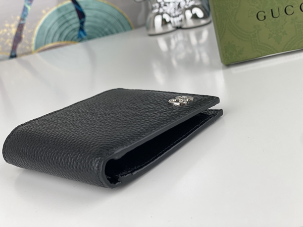 グッチ財布コピー内部構造